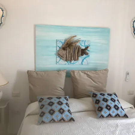Luxury & Charme Vista Mare Sardinia House 1 *